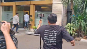 Kasus Kosmetik Berlanjut, Richard Lee Akhirnya Penuhi Panggilan Penyidik Polda Metro Jaya