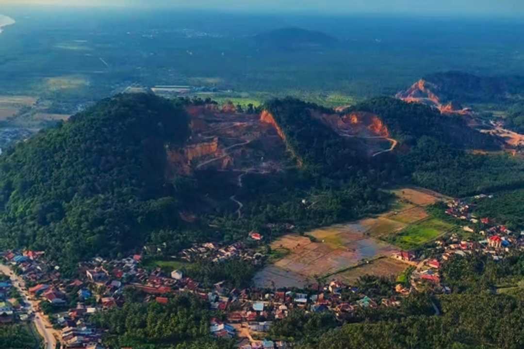 Dapat Atensi Khusus KPK, Pemkab Mempawah Perketat Pengawasan Tambang di Bukit Peniraman